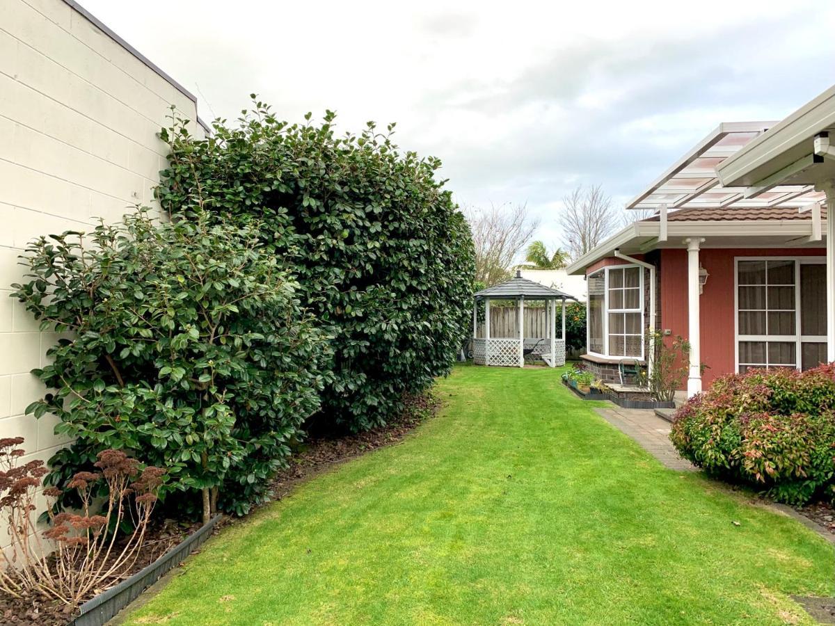 Private Cosy House In Chartwell, Hamilton, Near Everything Exterior photo