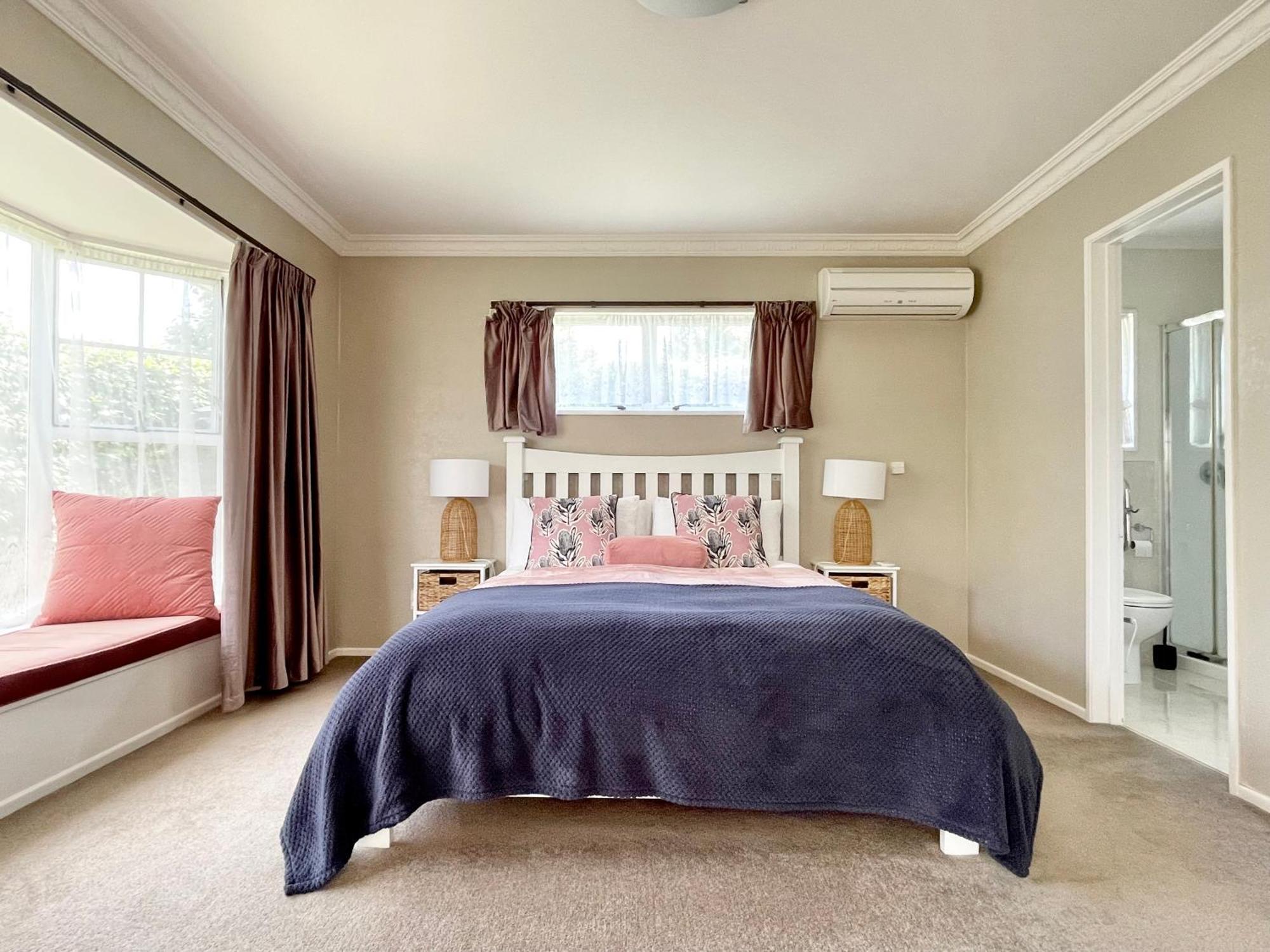 Private Cosy House In Chartwell, Hamilton, Near Everything Exterior photo